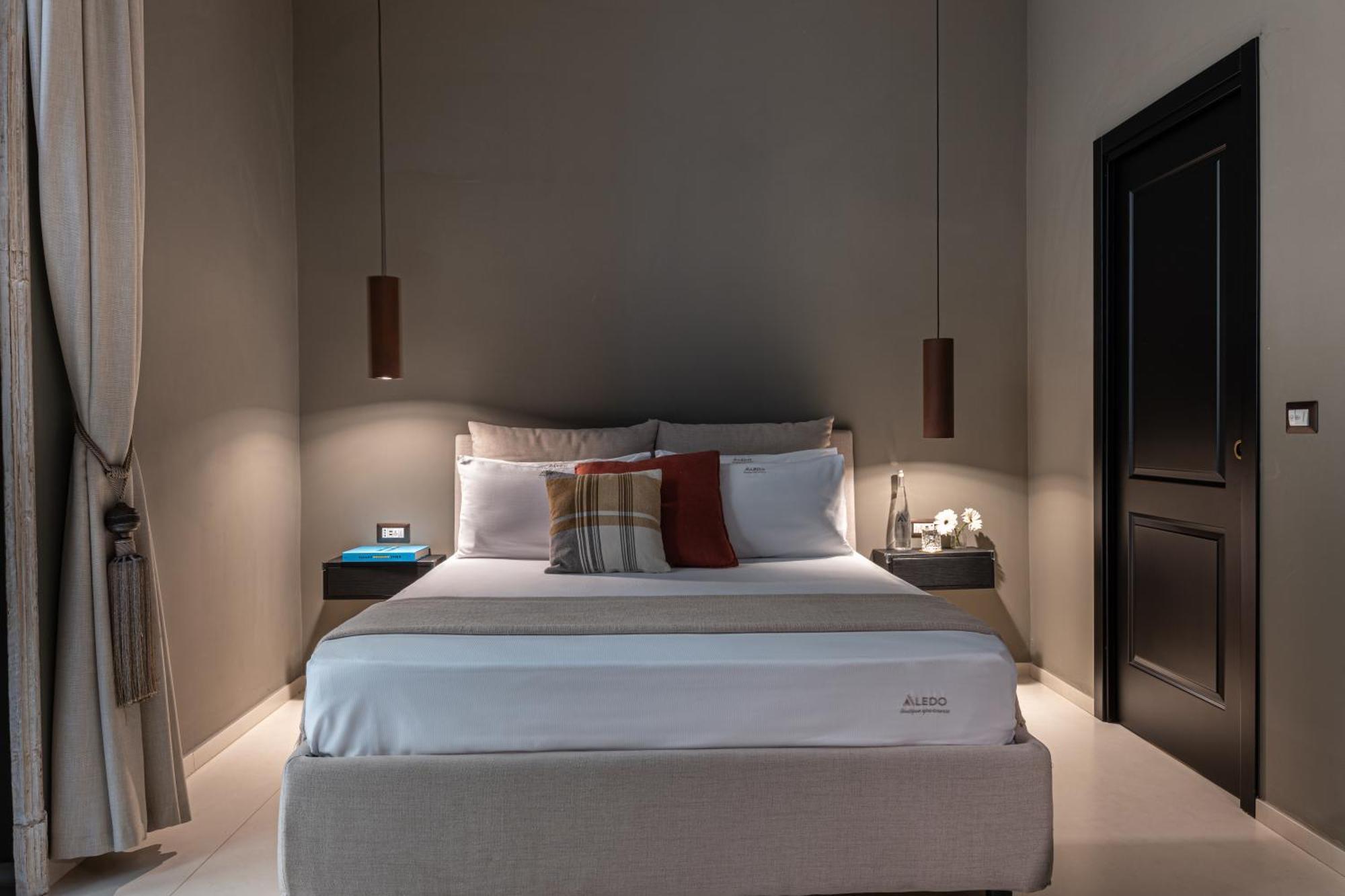 Aledo Boutique Apartments Неаполь Екстер'єр фото