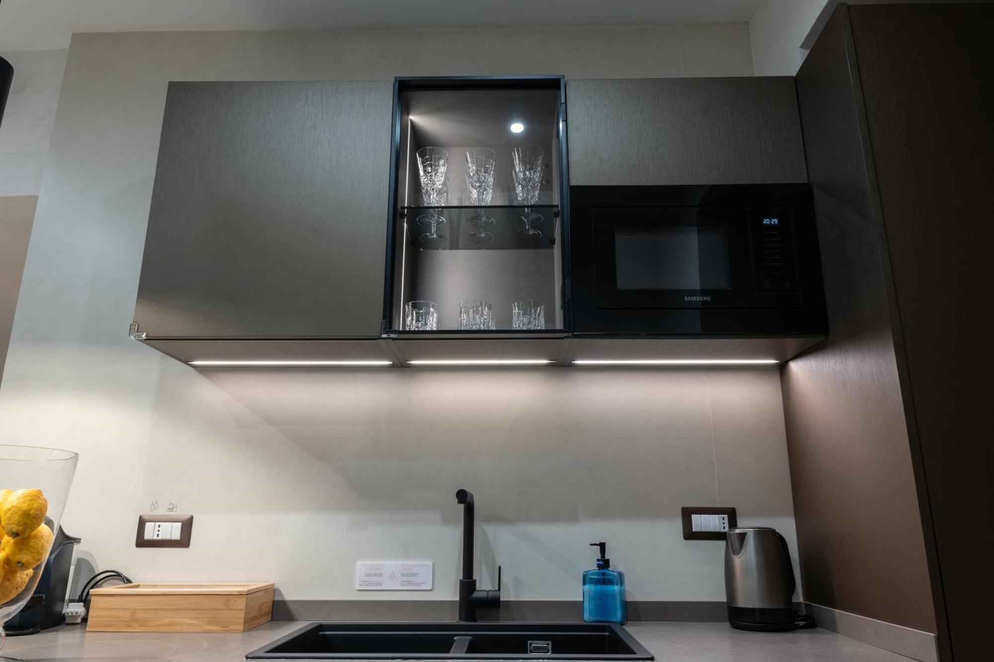 Aledo Boutique Apartments Неаполь Екстер'єр фото